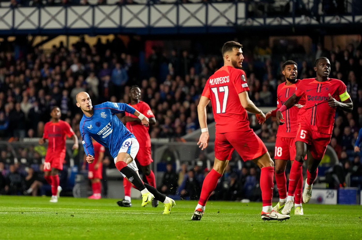 A alunecat în gol! Ce loc ocupă FCSB în clasamentul din Europa League, după eșecul usturător cu Rangers