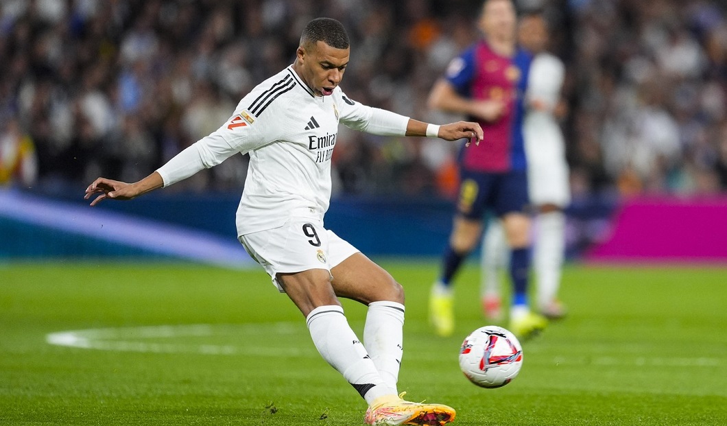 Mbappe, prins de 8 ori în ofsaid în Real - Barcelona 0-4! De când nu s-a mai întâmplat asta în Top 5 Europa