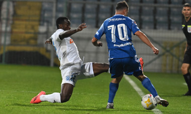 FOTBAL:METALUL BUZAU-UNIVERSITATEA CRAIOVA, CUPA ROMANIEI (31.10.2024)