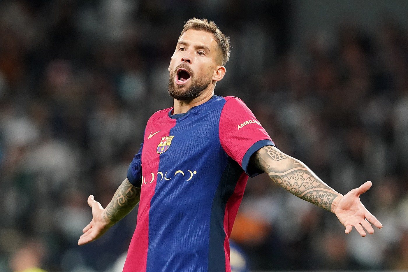 Inigo Martinez semnează prelungirea cu Barcelona