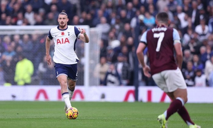 Tottenham Hotspur v Aston Villa, Premier League, Football, Tottenham Hotspur Stadium, London, UK - 03 Nov 2024