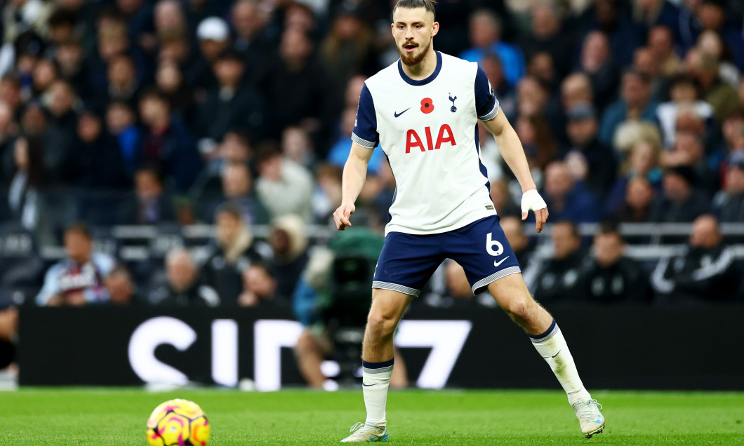 Tottenham Hotspur v Aston Villa, Premier League, Football, Tottenham Hotspur Stadium, London, UK - 03 Nov 2024