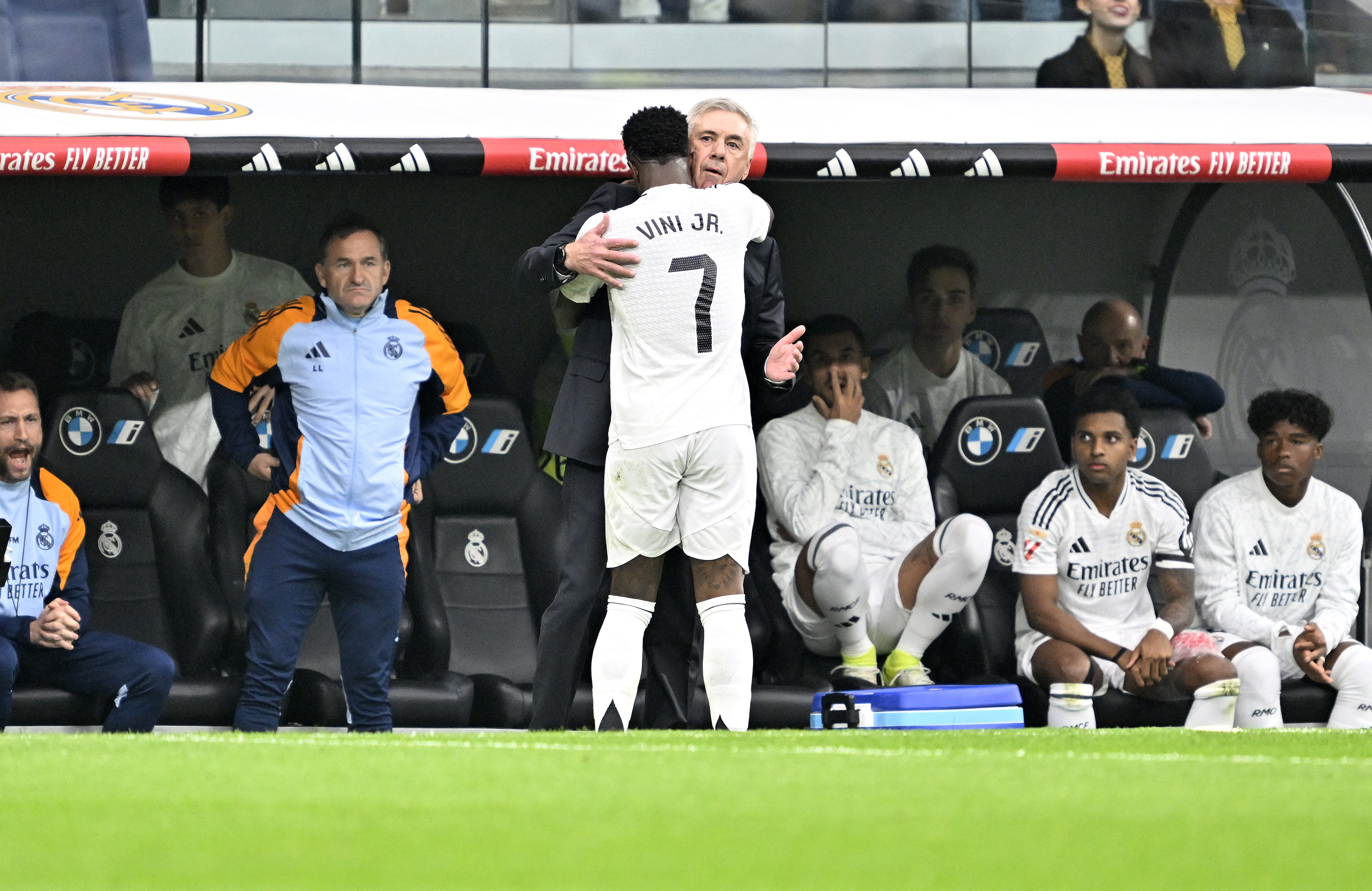 Carlo Ancelotti i-a transmis trei cuvinte lui Vinicius, după hat-trick-ul reușit cu Osasuna