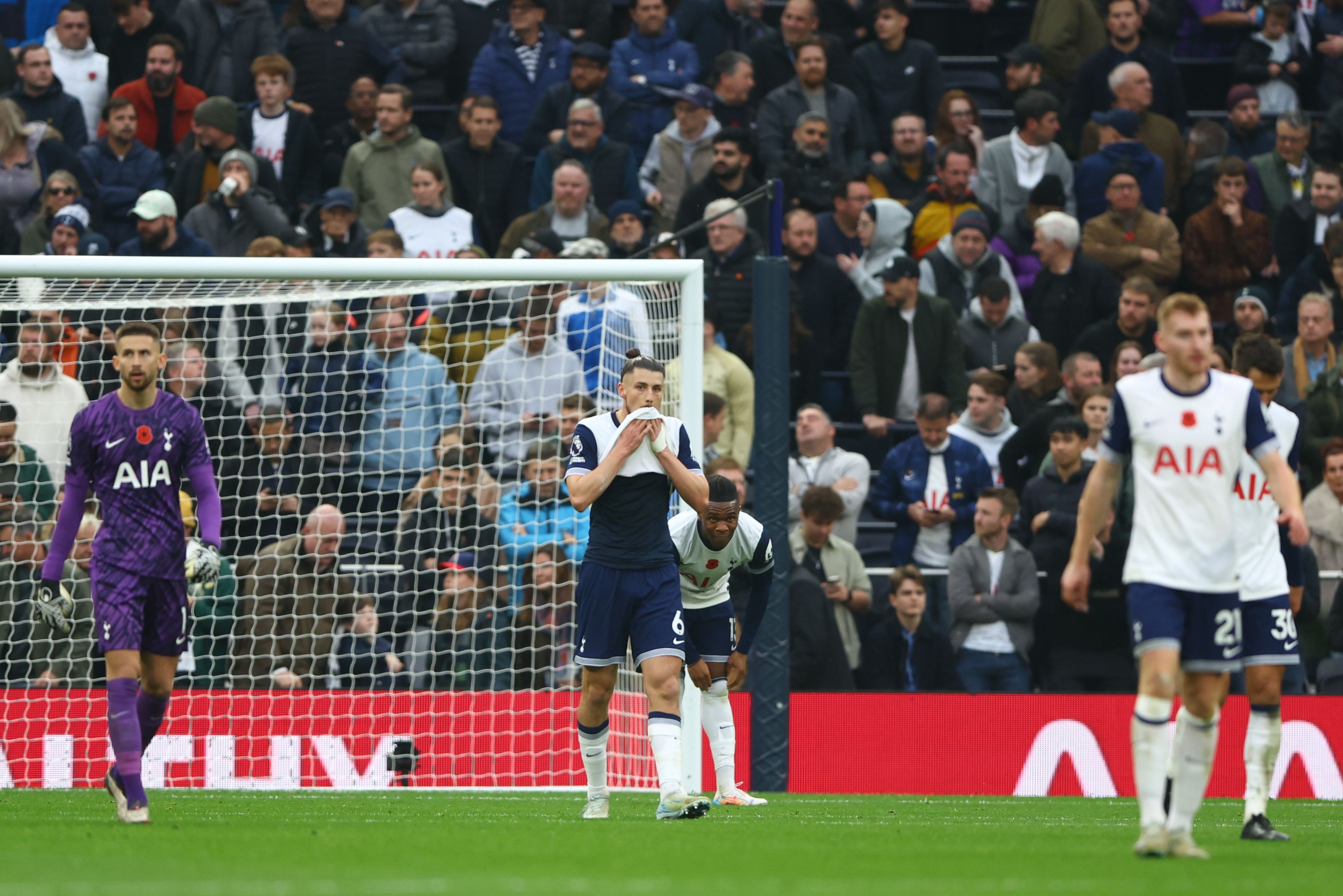 Tottenham - Ipswich 1-2, ACUM, la DGS 4. Drăgușin a gafat la golul doi / Man. United - Leicester 3-0