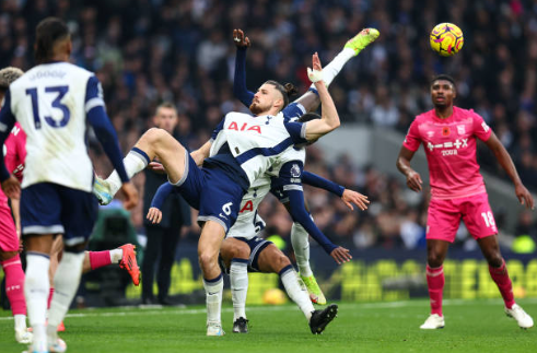 De peste două decenii nu s-a mai întâmplat! Recordul negativ bifat de Tottenham în înfrângerea cu Ipswich