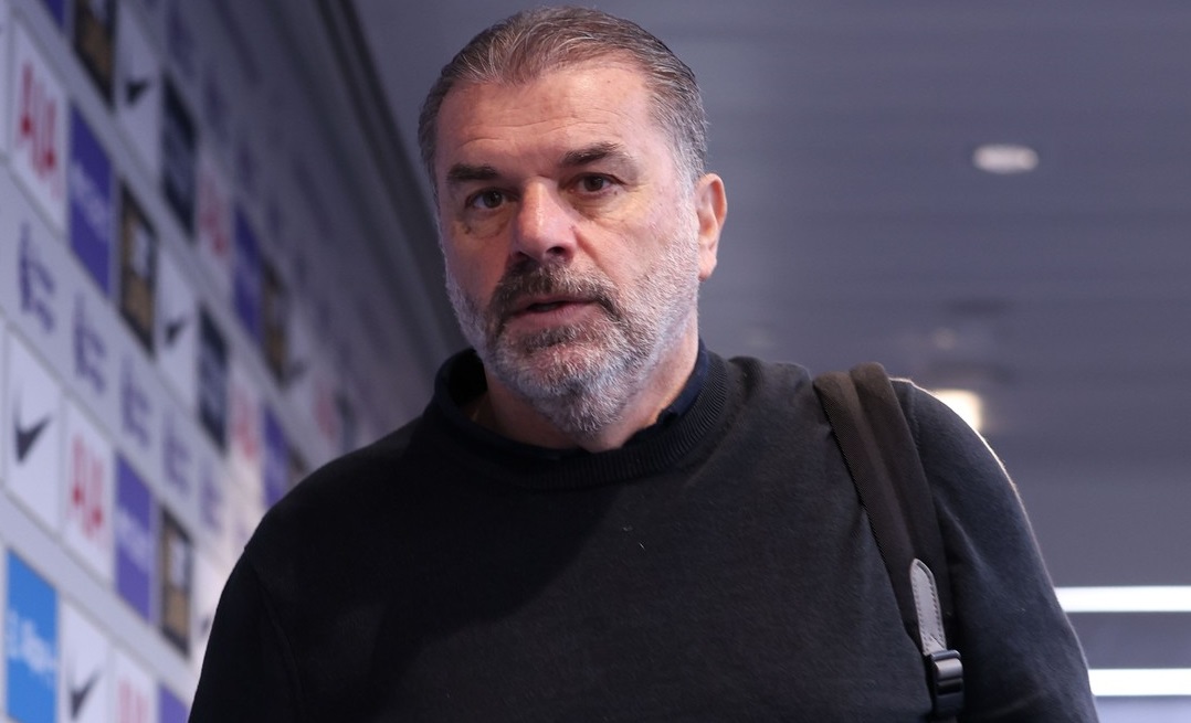 Decizia luată de Ange Postecoglou la Tottenham, după accidentarea lui Micky van de Ven