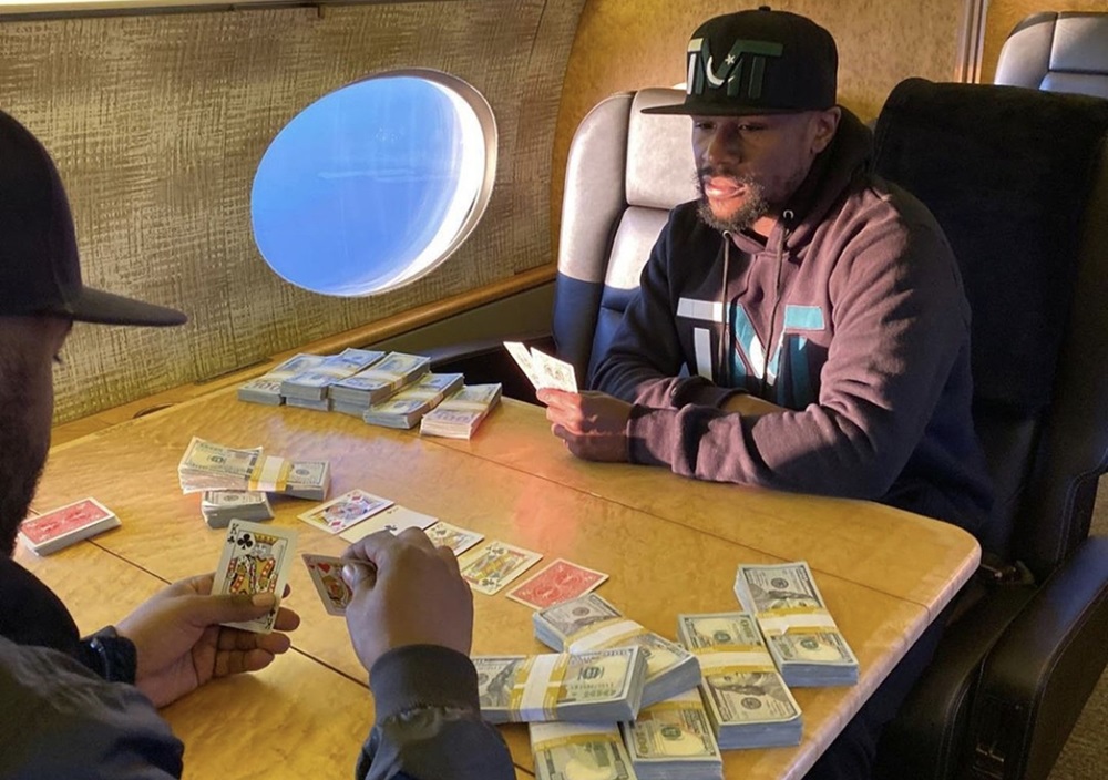 Floyd Mayweather și-a cumpărat peste 1.000 de apartamente în Upper Manhattan