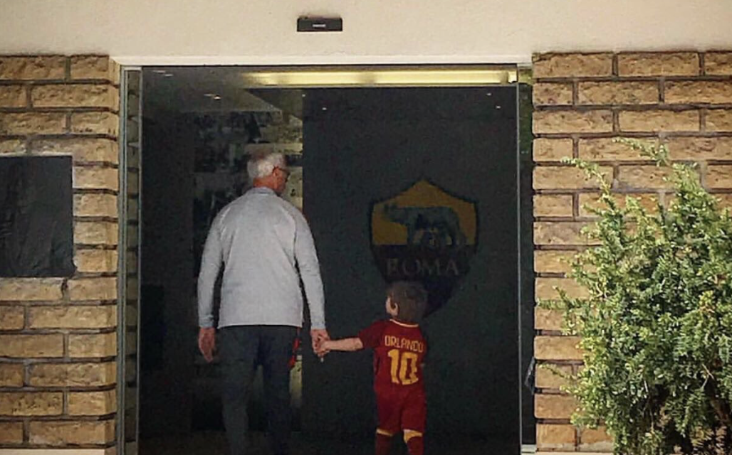 AS Roma are un nou antrenor! Ce surpriză: în vară și-a anunțat retragerea!