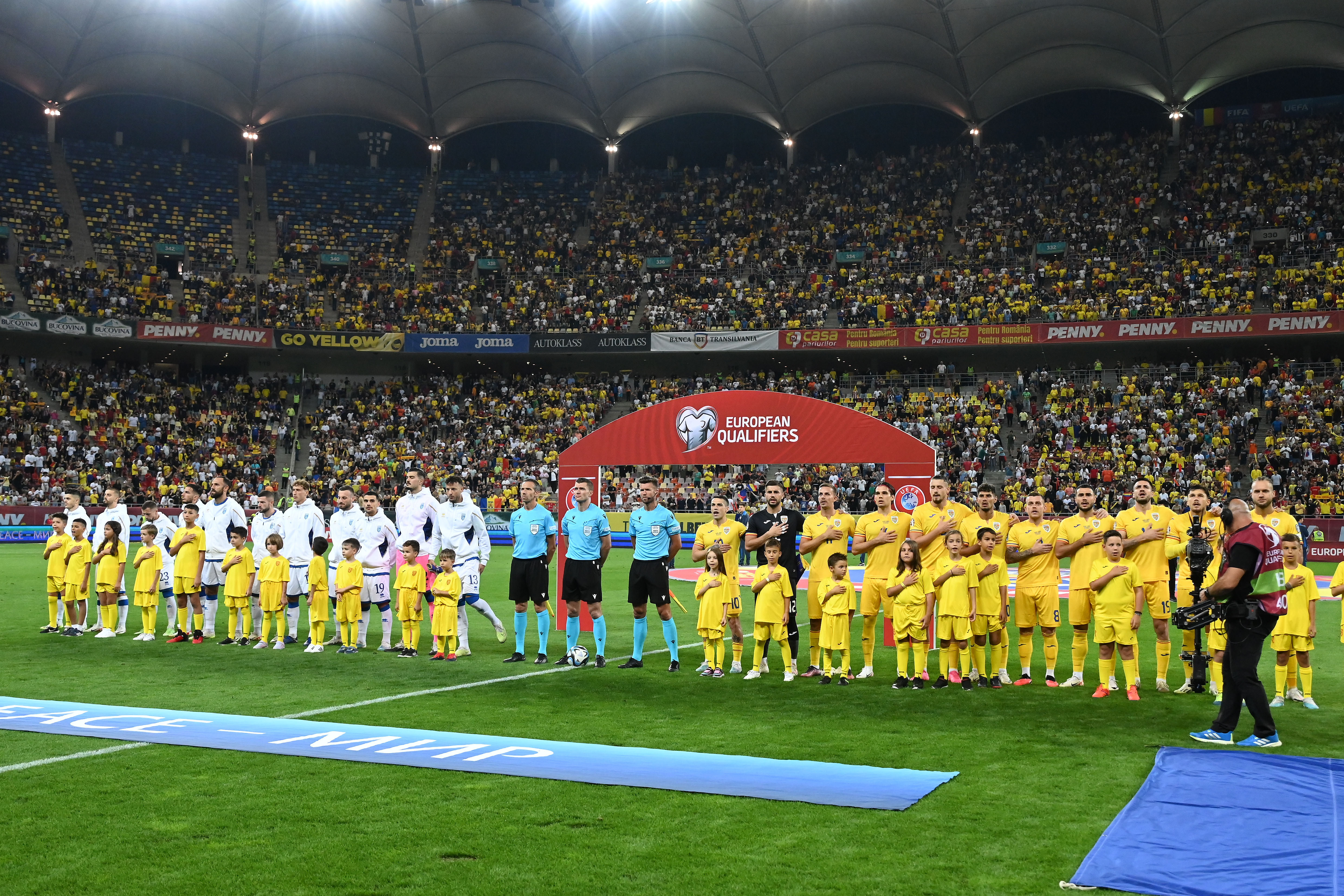 Avem echipa de start a României pentru meciul cu Kosovo! Primul 11 ales de Mircea Lucescu