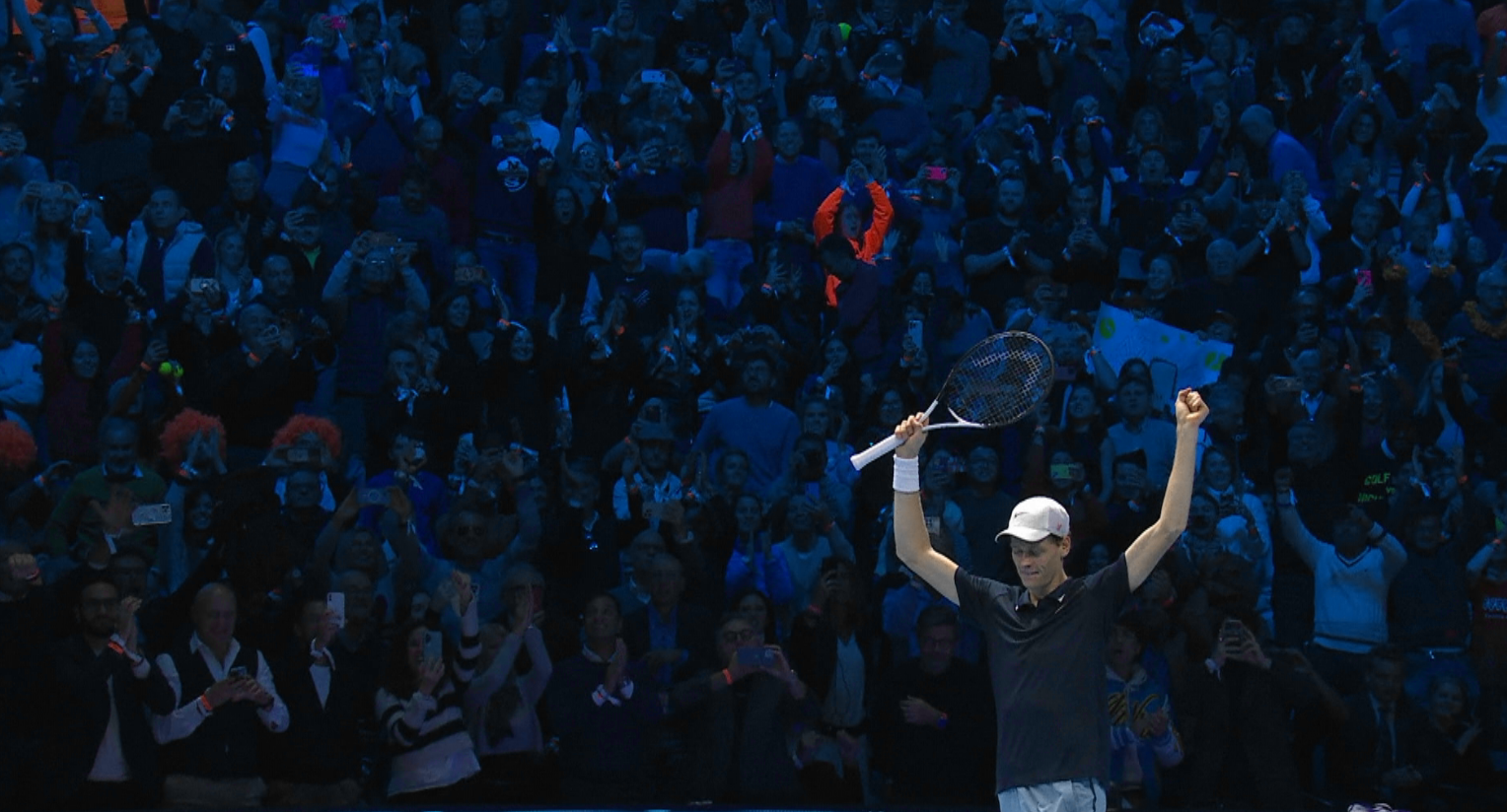 Jannik Sinner - Taylor Fritz 6-4, 6-4. Liderul mondial, primul italian din istorie care devine campionul Campionilor