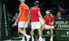 Botic van de Zandschulp geht vorbei an Rafael Nadal und Team Captain David Ferrer, Davis Cup Finale 2024, Palacio de Dep