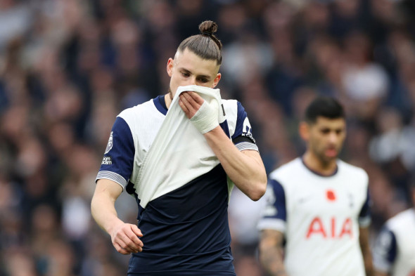 Tottenham Hotspur FC v Aston Villa FC - Premier League