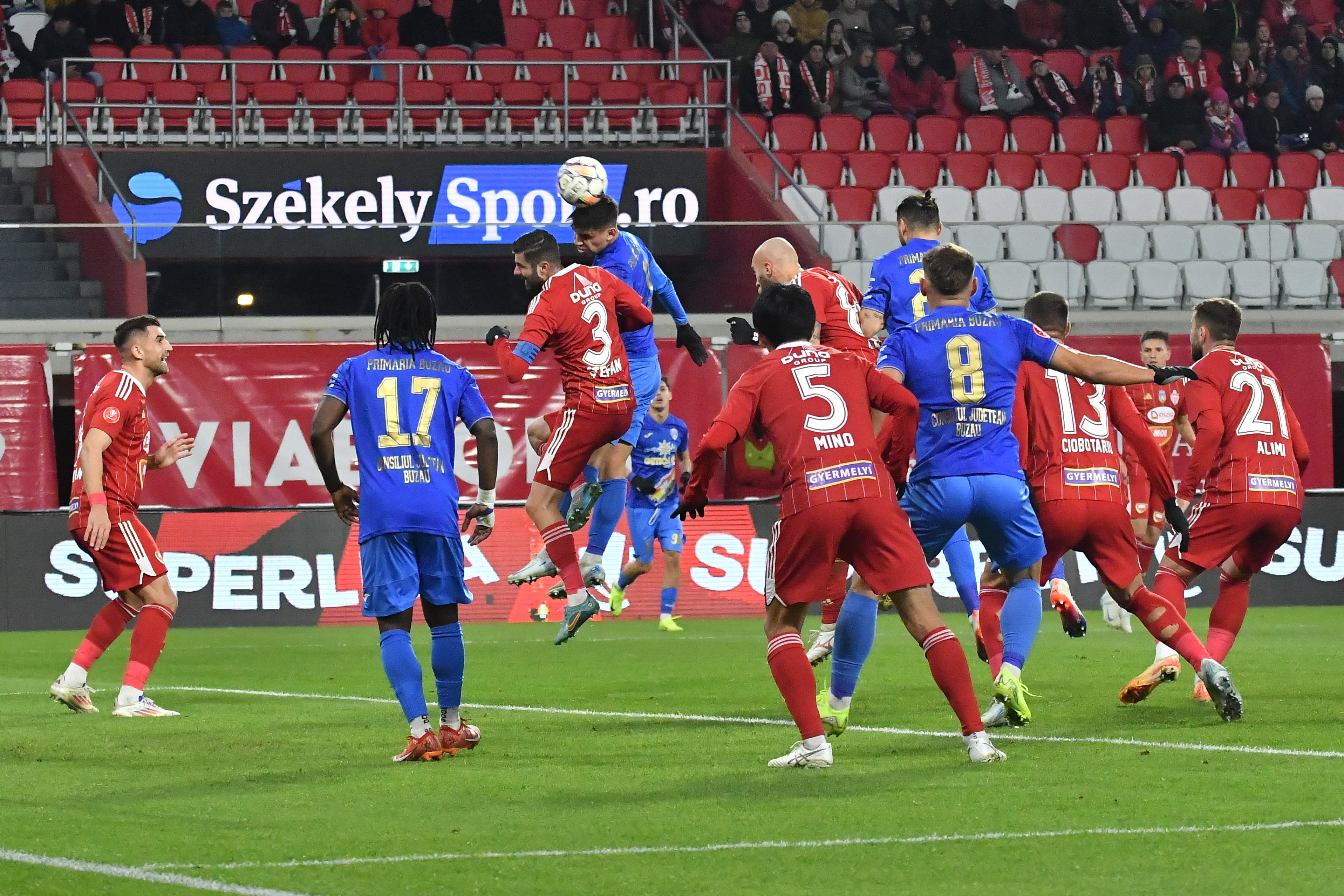 Sepsi - Gloria Buzău 2-0. Covăsnenii au urcat pe loc de play-off