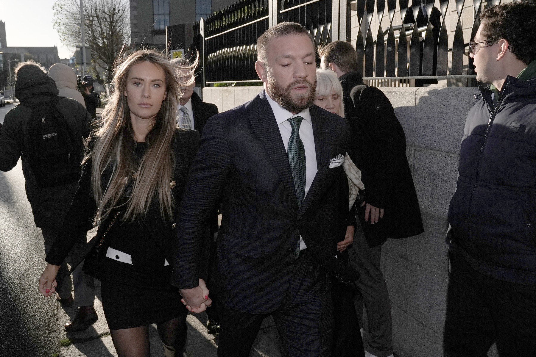 Nici n-a stat pe gânduri: soția lui Conor McGregor și-a anunțat decizia, după ce luptătorul a fost condamnat pentru viol