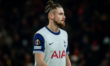 London, UK. 28th Nov, 2024. London, England, November 29 2024: Radu Dragusin (6 Tottenham Hotspur) during the UEFA Europa League game between Tottenham Hotspur and Roma at Tottenham Hotspur Stadium in London, England. (Pedro Porru/SPP) Credit: SPP Sport P