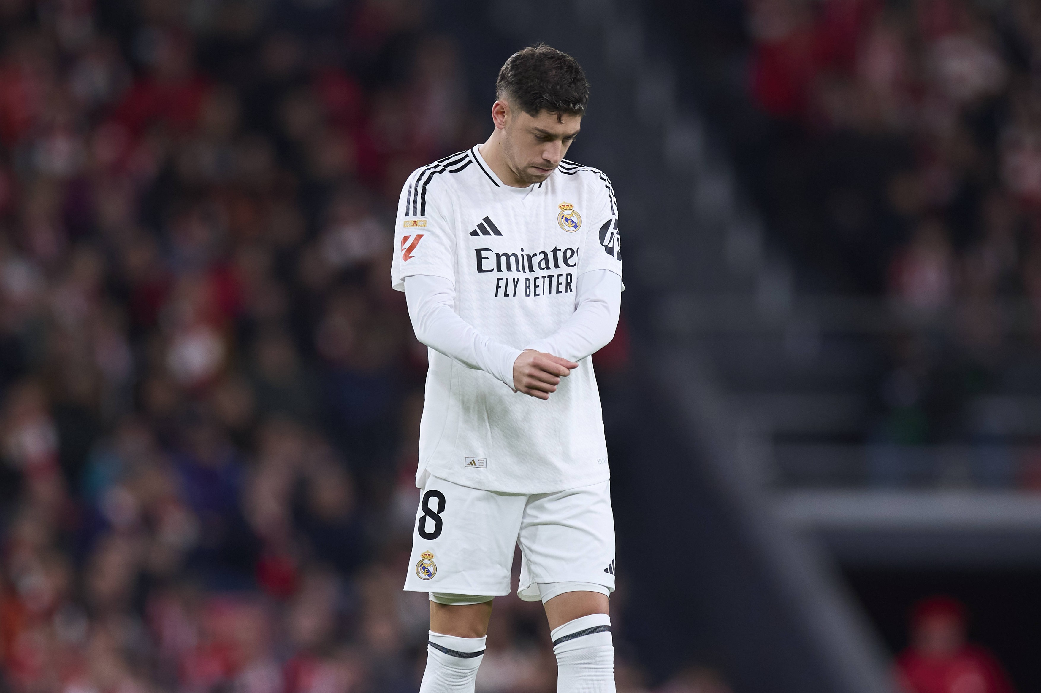 Imagine Stire Federico Valverde și Aurelien Tchouameni primesc cele mai mari amenzi din istoria clubului Real Madrid! | 2review.ro