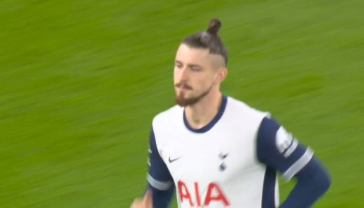Nota primită de Radu Drăgușin la finalul primei reprize din Tottenham - Chelsea, după ce i-a luat locul lui Romero