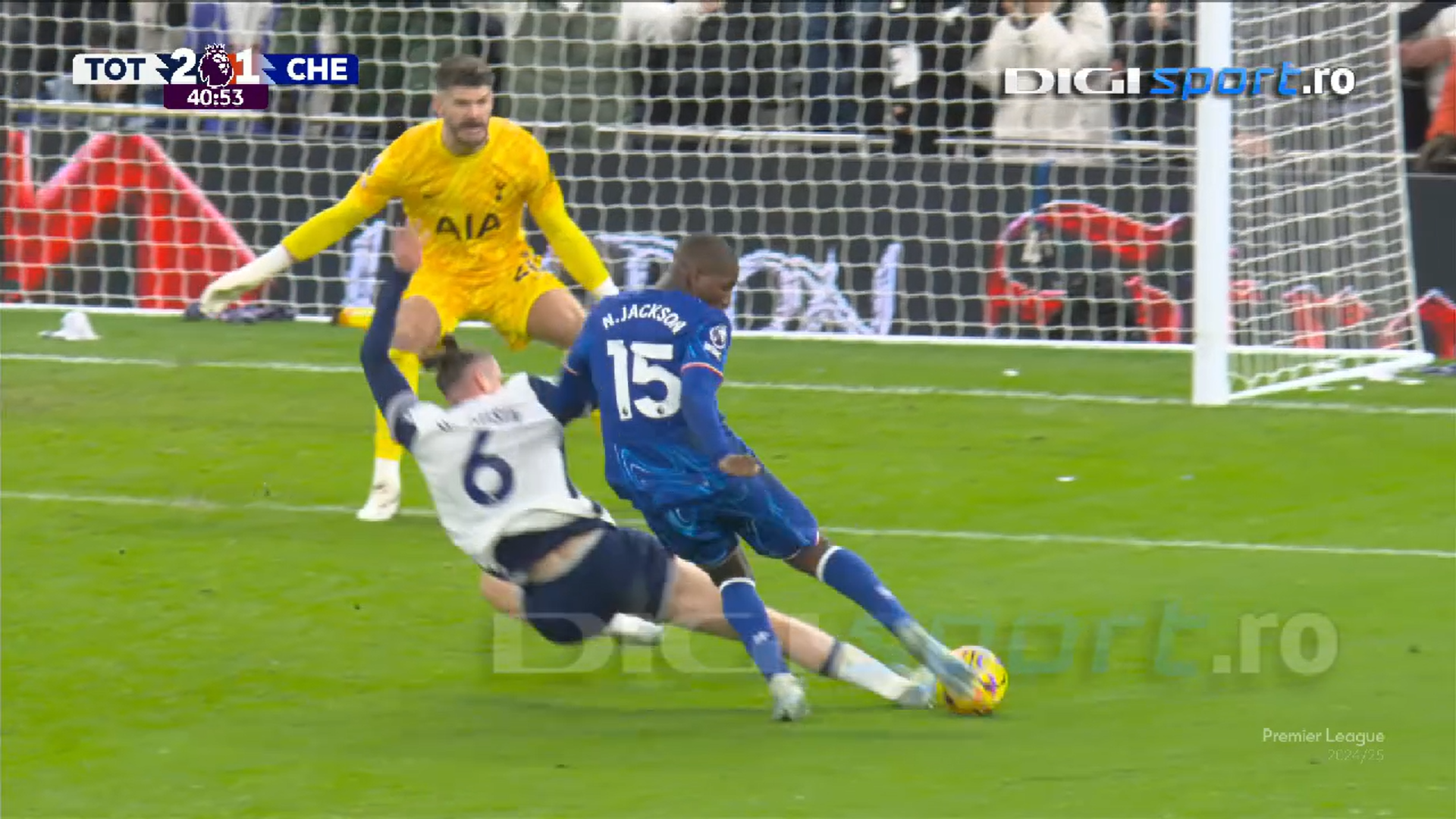 Momentul în care Drăgușin a ridicat tot stadionul în picioare la Tottenham - Chelsea! Atac milimetric în careu, ar fi fost dezastru dacă rata