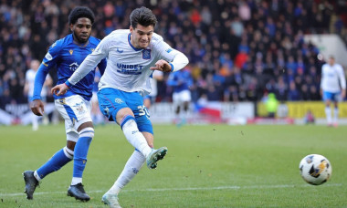 Rangers' Ianis Hagi shoots during the William Hill Premiership match at McDiarmid Park, Perth. Picture date: Sunday December 1, 2024.