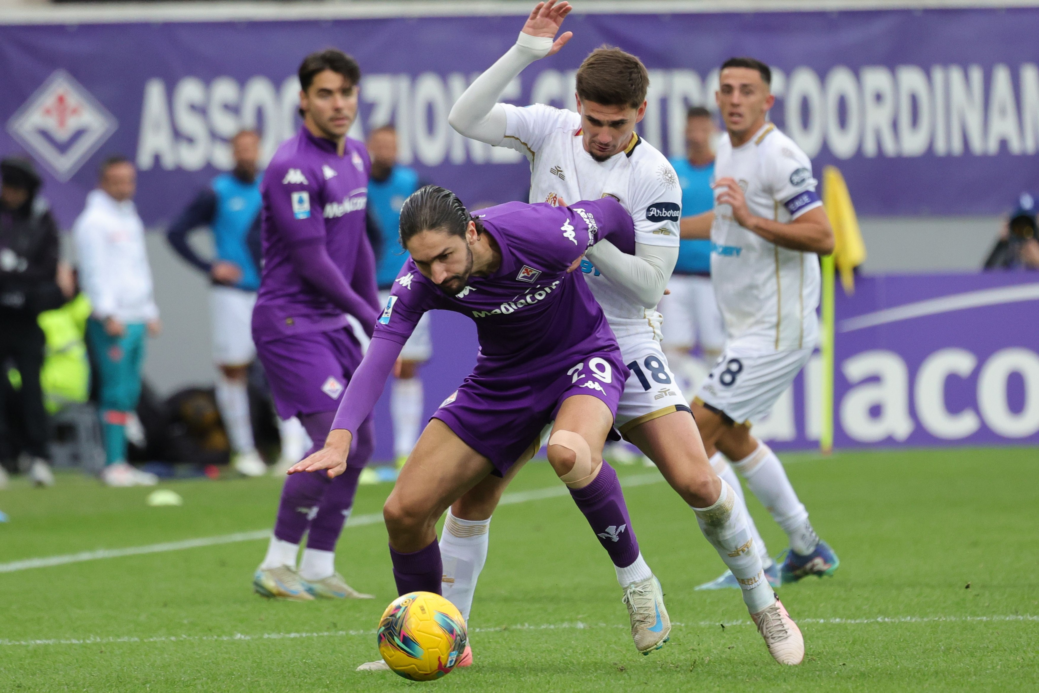 Răzvan Marin nu a scăpat de criticile italienilor, după Fiorentina - Cagliari 1-0