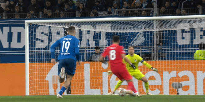 Hoffenheim - FCSB 0-0, ACUM la Digi Sport 1. Adrian Șut, ratare uriașă, singur cu portarul!