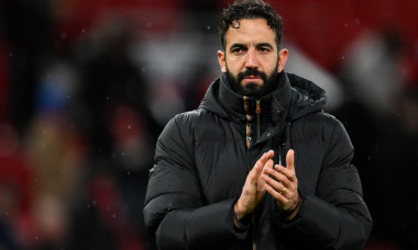 Ruben Amorim Manager of Manchester United applauds the home fans after the Premier League match Manchester United vs Nottingham Forest at Old Trafford, Manchester, United Kingdom, 7th December 2024(Photo by Craig Thomas/News Images)