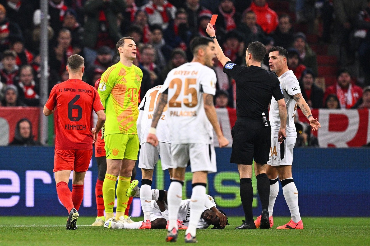 DFB a luat decizia finală în cazul lui Manuel Neuer, după ce a primit primul "roșu" din carieră