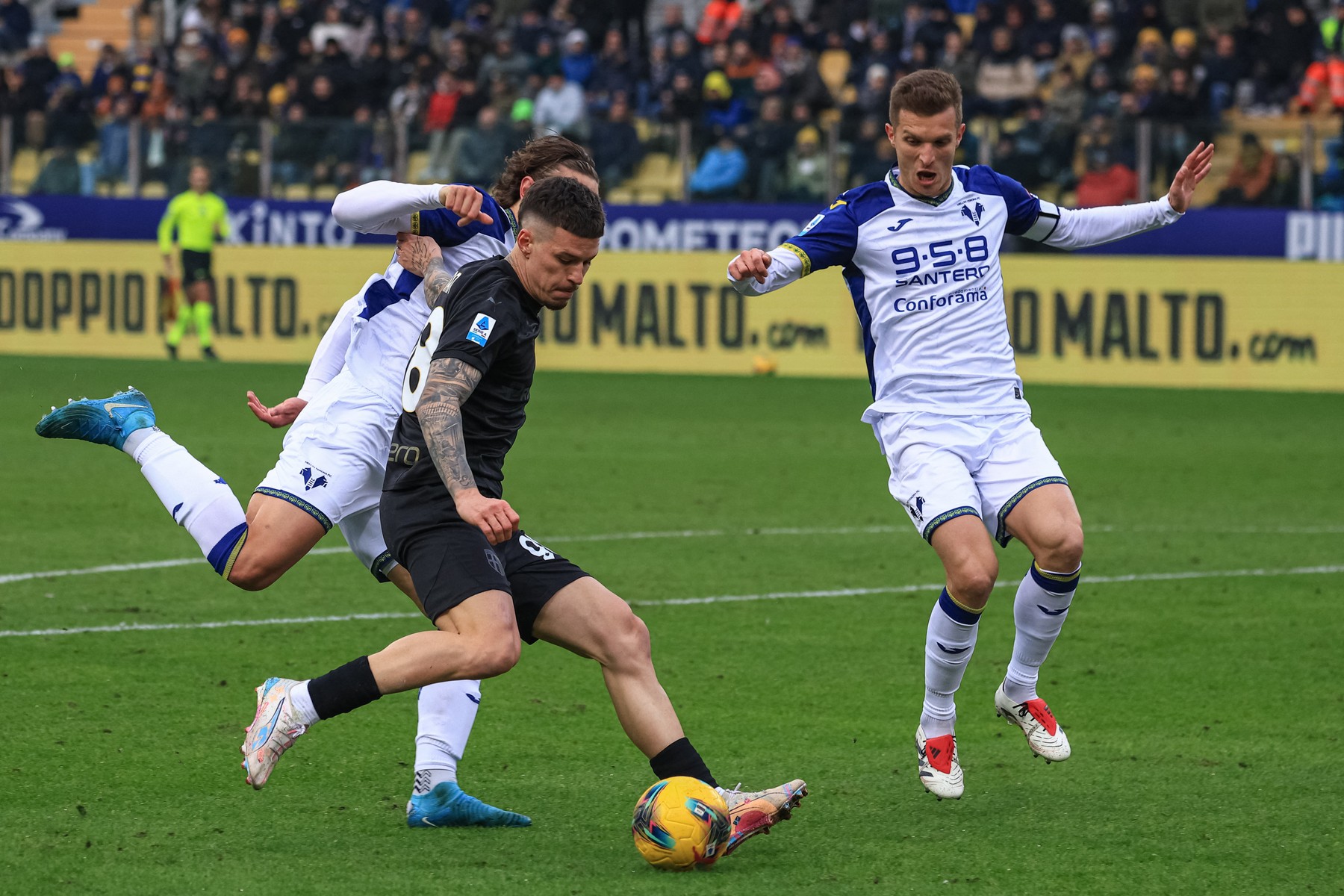 Nu l-au iertat. Nota primită de Dennis Man, după Parma - Verona 2-3