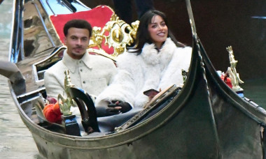 *PREMIUM-EXCLUSIVE* *MUST CALL FOR PRICING BEFORE USAGE* Injury ravaged 28-year old England Footballer Dele Alli enjoys the delights of his Venetian break with his girlfriend Cindy Kimberly taking in the Italian air and being serenaded along the famous Gr