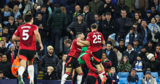 Amad Diallo of Manchester United celebrates his goal to make it 1-2 during the Premier League match Manchester City vs Manchester United at Etihad Stadium, Manchester, United Kingdom, 15th December 2024(Photo by Mark Cosgrove/News Images)