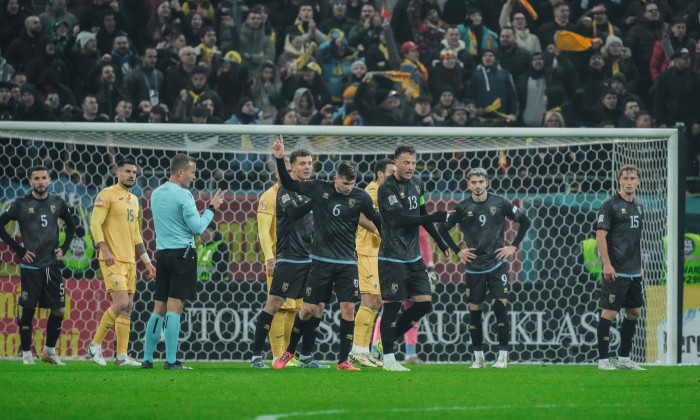 Nations League C, Group C2: Romania vs. Kosovo Kosovo Captain Amir Rrahmani decides to leave the pitch with his teammate