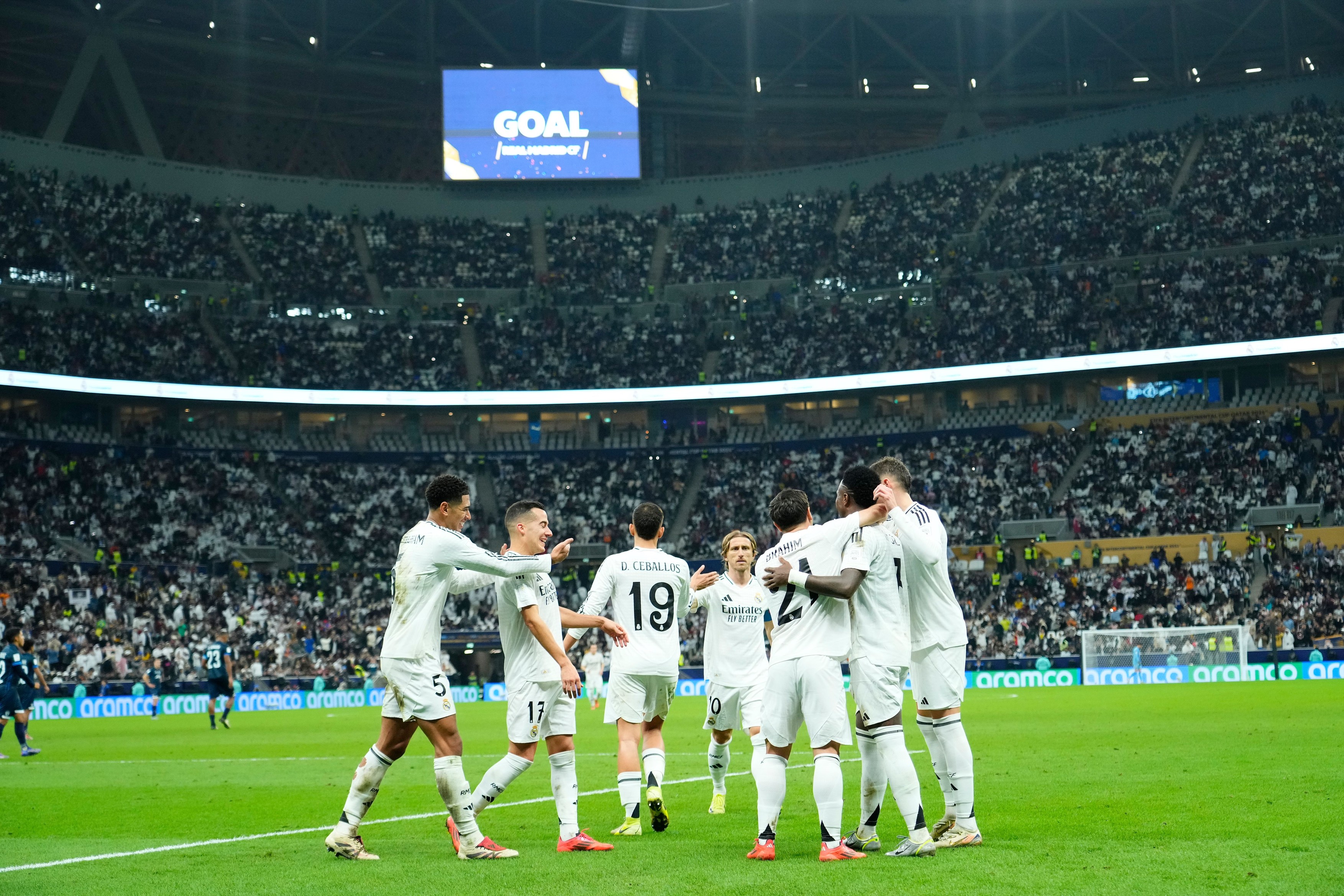 Real Madrid - Pachuca 3-0. ”Galacticii” s-au impus la scor de neprezentare și au câștigat Cupa Intercontinentală