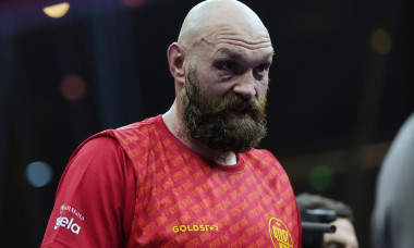 Oleksandr Usyk v Tyson Fury - Kingdom Arena - Riyadh