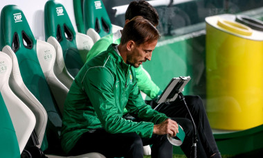 Portugal. 22nd Nov, 2024. Joao Pereira head coach of Sporting during the Taca de Portugal match between Sporting CP and Amarante FC at Estadio Jose Gomes on 22nd November 2024, in Lisbon, Portugal. Taa de Portugal - Sporting CP vs Amarante FC (Valter Gouv