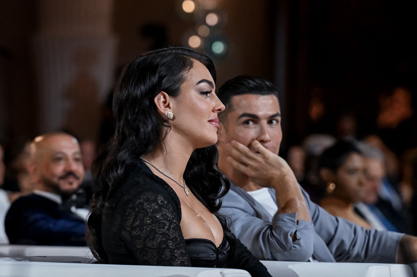 Cristiano Ronaldo a scris ȘASE cuvinte pe rețelele sociale, după ce s-a dezlănțuit pe scenă la Globe Soccer Awards