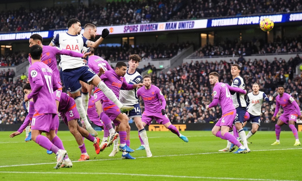 Tottenham Hotspur v Wolverhampton Wanderers - Premier League - Tottenham Hotspur Stadium