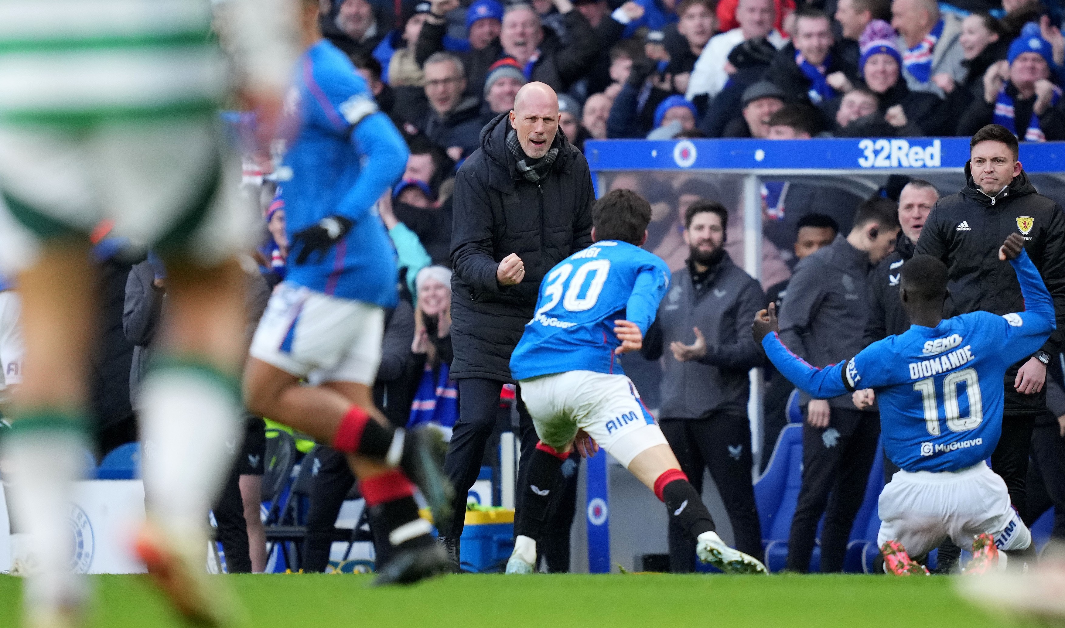 Gestul făcut de Philippe Clement, după golul marcat de Ianis Hagi cu Celtic