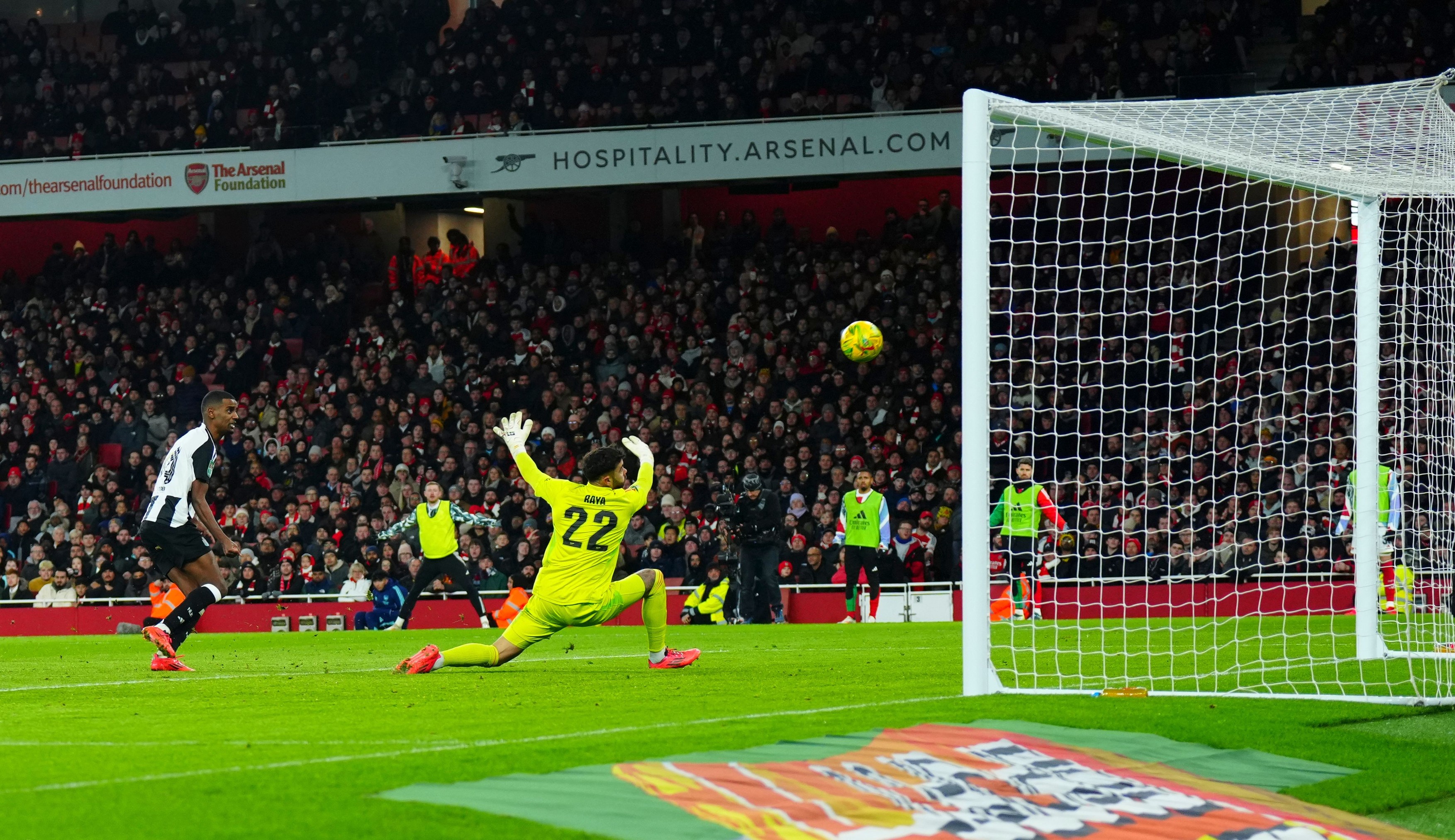 Arsenal - Newcastle 0-2, ACUM pe Digi Sport 1. Premieră: ce se va întâmpla cu VAR-ul la semifinalele Cupei Ligii Angliei