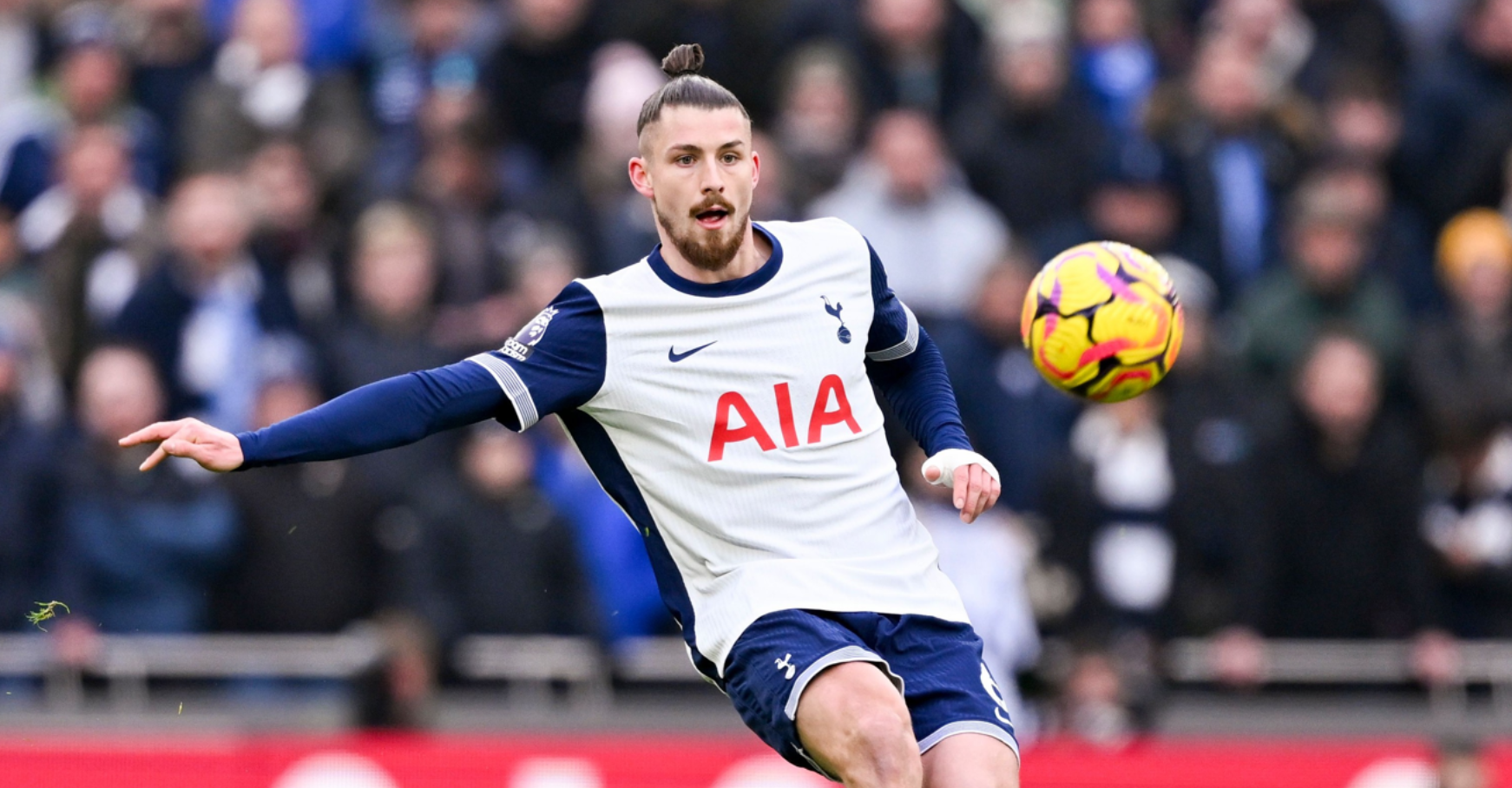 Tottenham - Liverpool 0-0, ACUM, pe DGS 2, în semifinalele Cupei Ligii Angliei. Ocazie Radu Drăgușin!