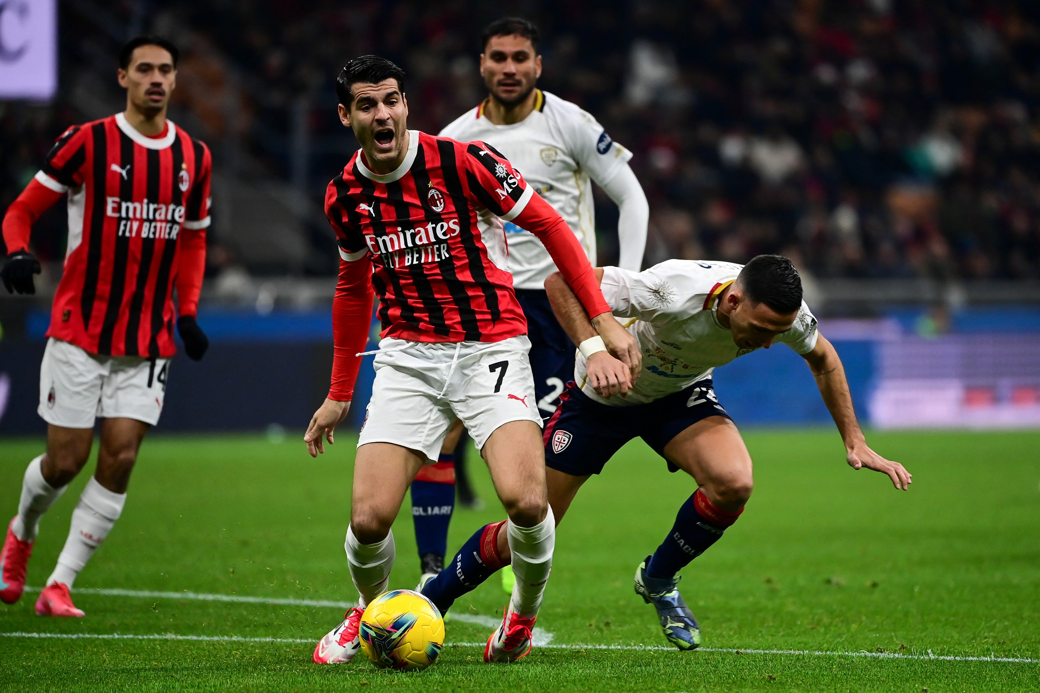 AC Milan - Cagliari 0-0, ACUM, Digi Sport 1. Răzvan Marin, lăsat pe banca de rezerve