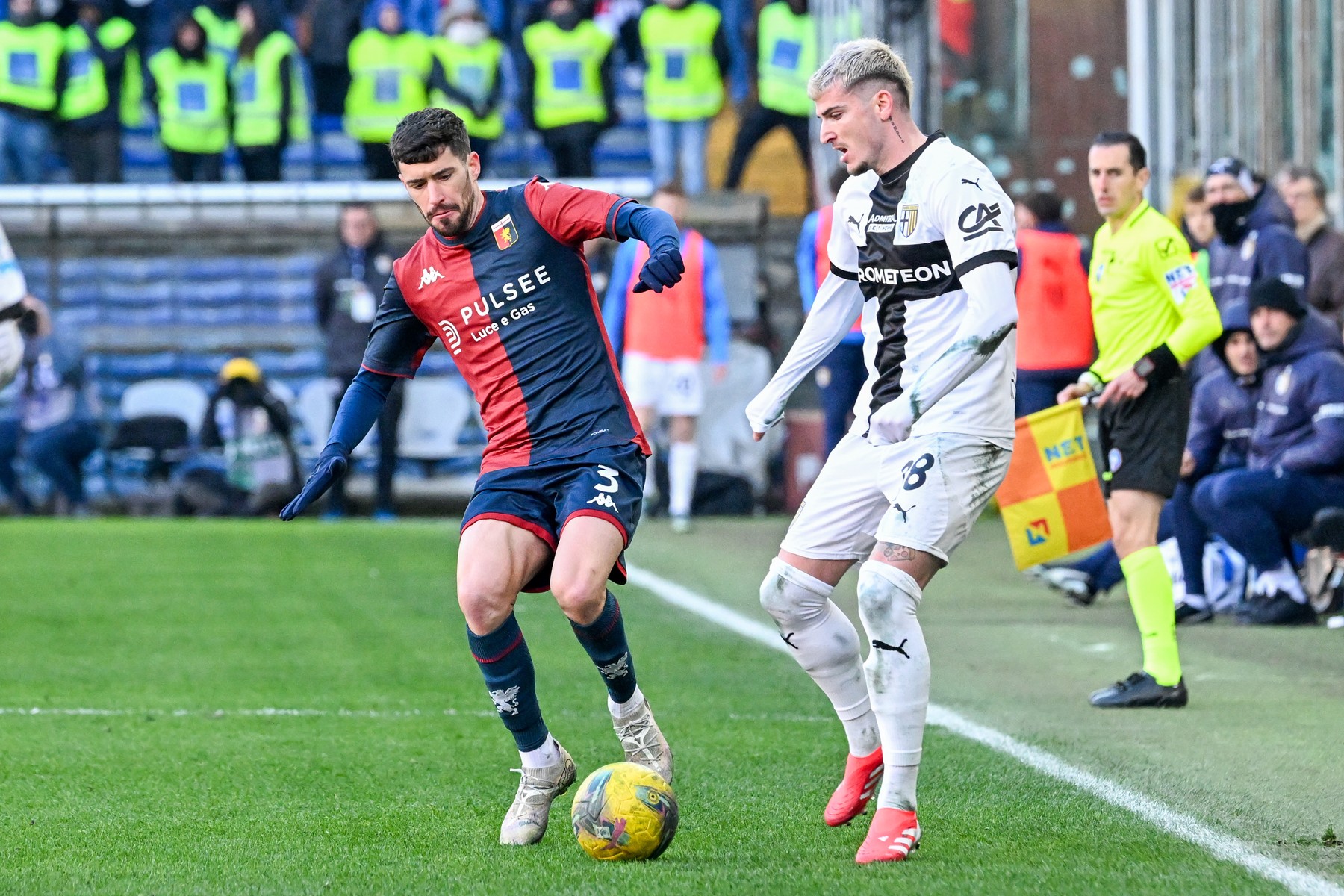 Genoa - Parma 1-0. Sub privirile lui Dan Șucu, ”Grifonii” i-au învins pe Man & Mihăilă