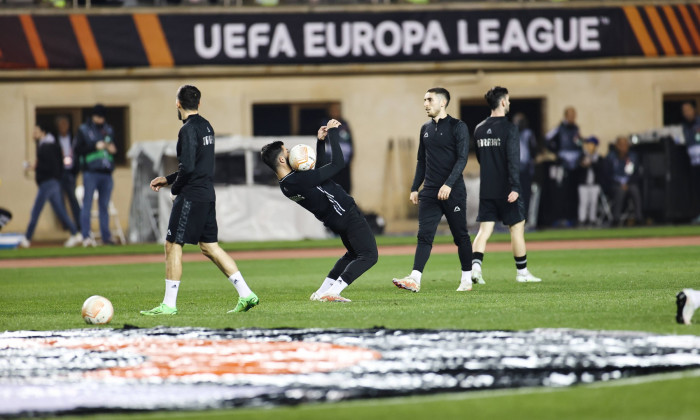 Qarabag FK warm-up before the UEFA Europa League group G match between Qarabag FK and Club Freiburg at Tofig Bahramov S