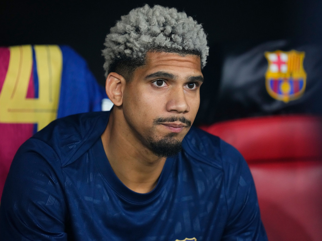 Ronald Araujo a reacționat, după ce a părăsit-o pe Barcelona. Clauză de 55.000.000 de euro