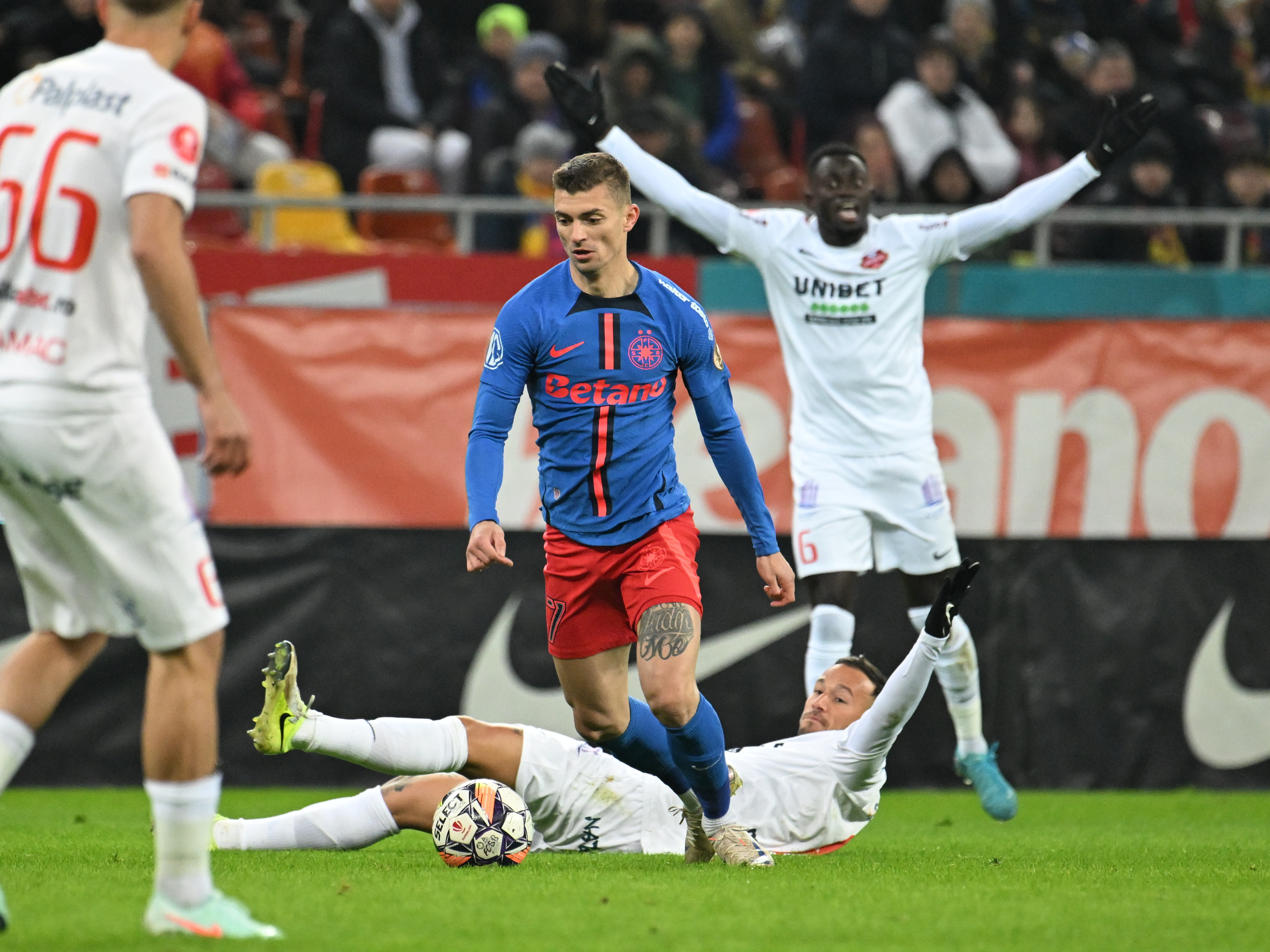 FCSB - Hermannstadt 0-1, ACUM, DGS 1. GOOL! Chițu a deschis scorul pe Arena Națională