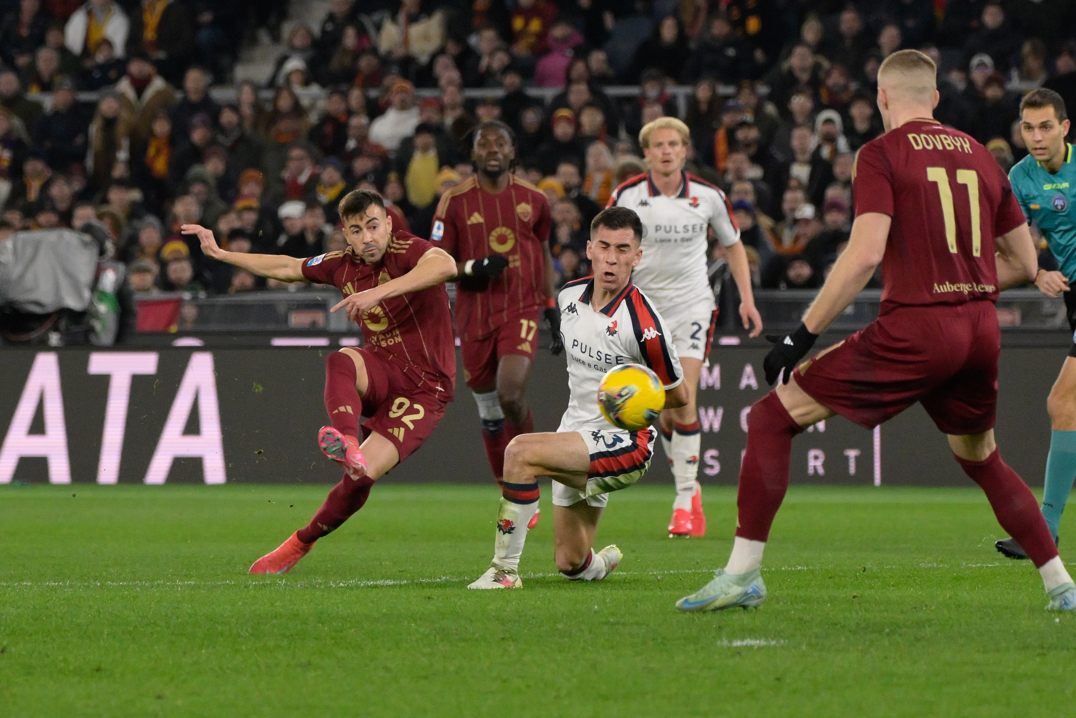 AS Roma - Genoa 3-1, ACUM, pe Digi Sport 2. ”Giallorossi” s-au desprins pe tabelă după gafa lui Nicola Leali