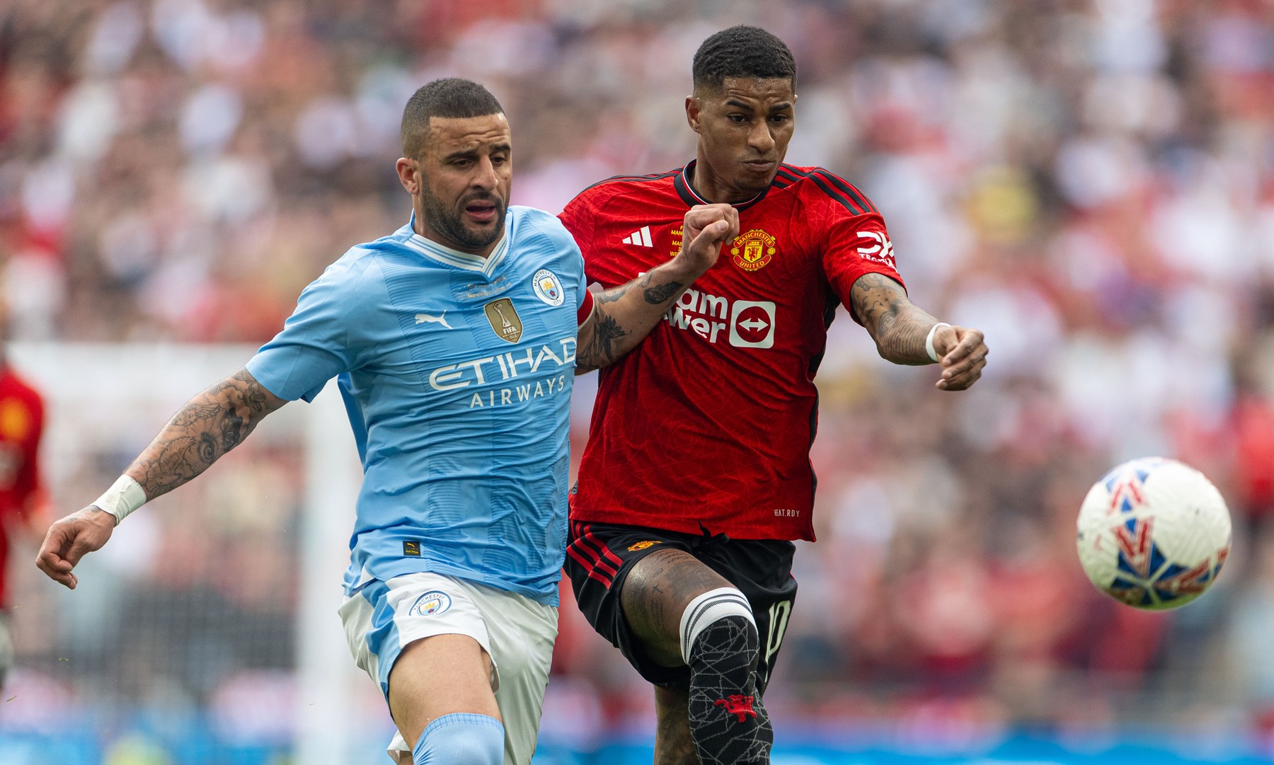 AC Milan a ales dintre Marcus Rashford și Kyle Walker