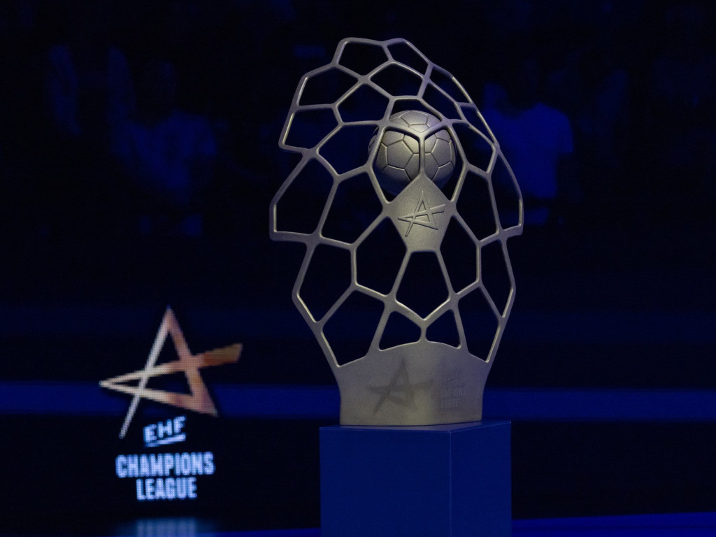 Buducnost - Gloria Bistrița, Live Video, 15:00, DGS 2 / CSM București - Odense, 17:00, DGS 2, în EHF Champions League