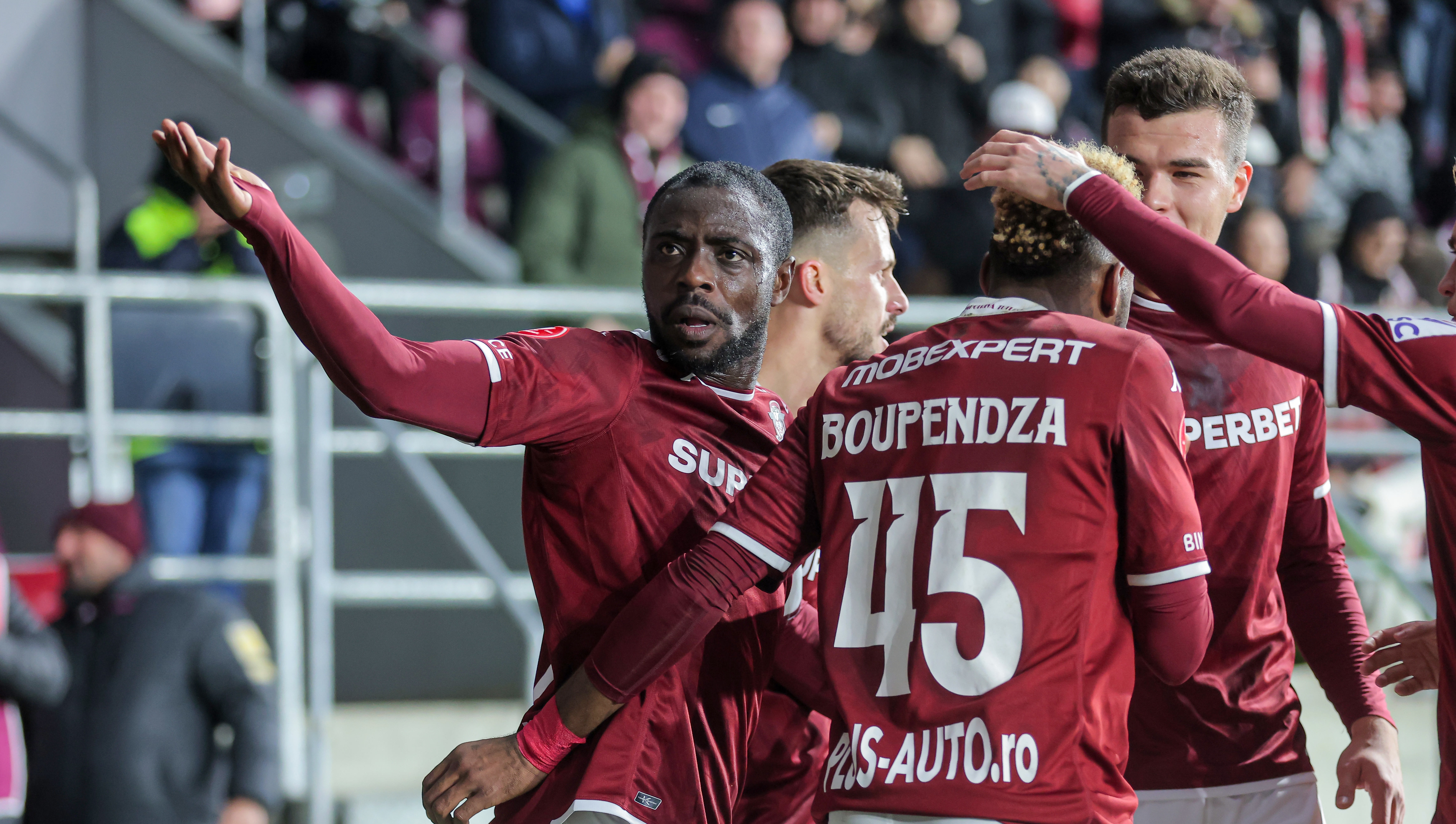 Două reveniri importante la Rapid