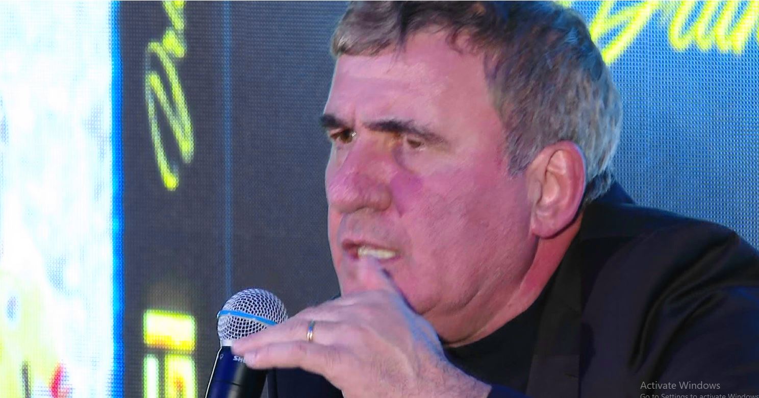 Imagine Stire Gică Hagi: N-am vrut să fiu selecționer! Am fost împins / Dumitru Dragomir: Ne-a luat la înjurături pe toți | 2review.ro
