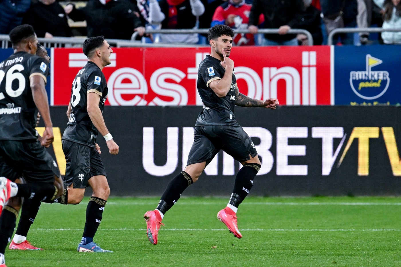 Vestea primită de Florinel Coman, după debutul cu gol în Serie A pentru Cagliari
